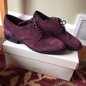NEVER WORN Oxfords